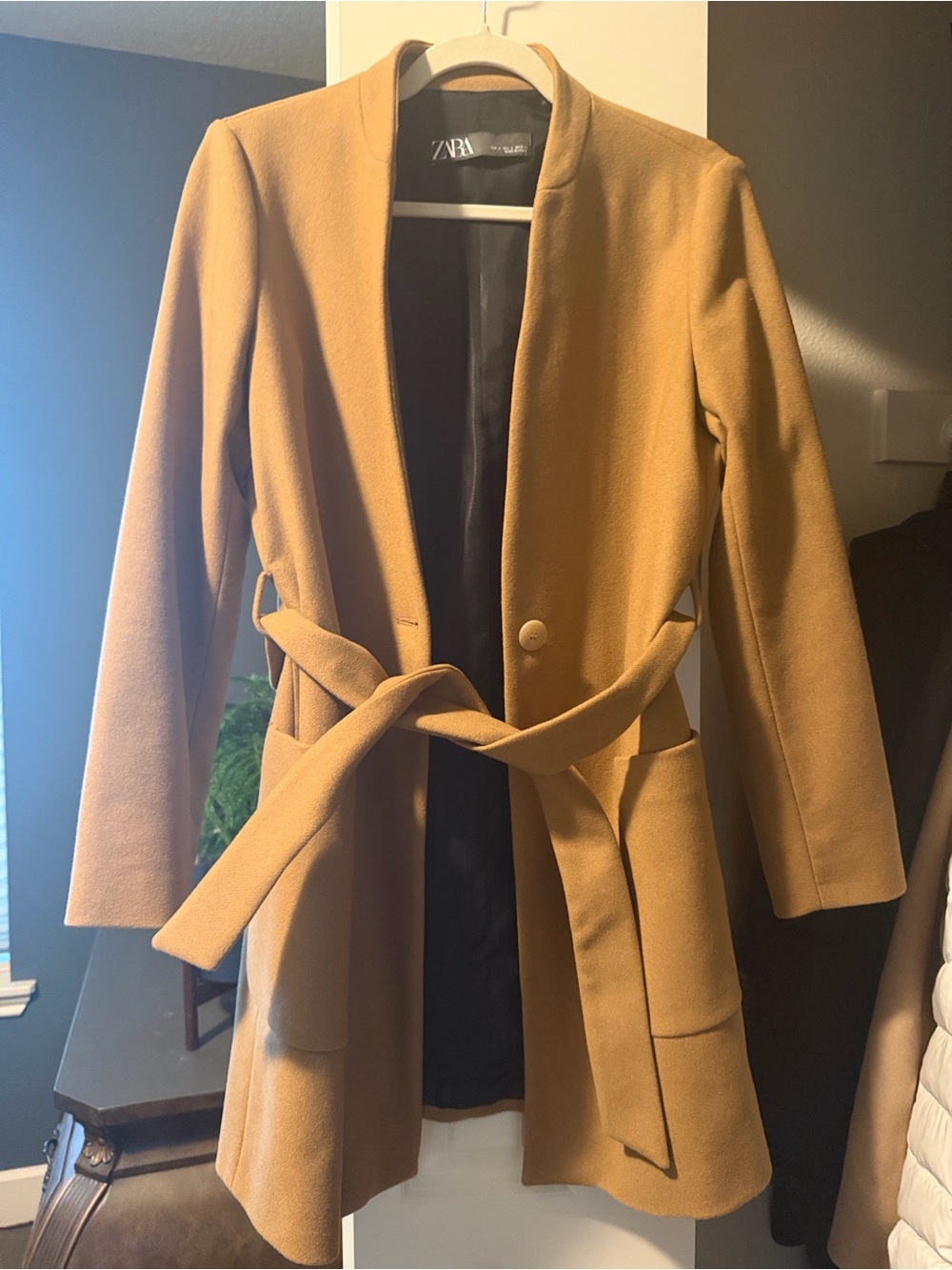 Zara Camel Single-Button Collarless Trench Coat